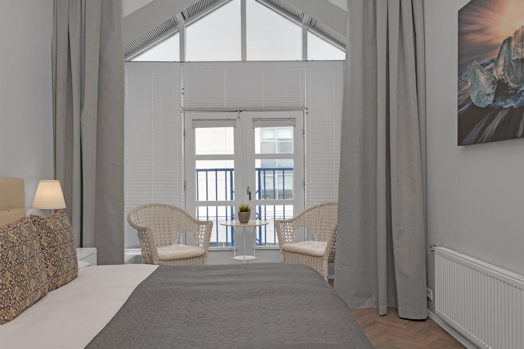 Thorsplan Luxury Apartment ハフナルフィヨルズゥル エクステリア 写真